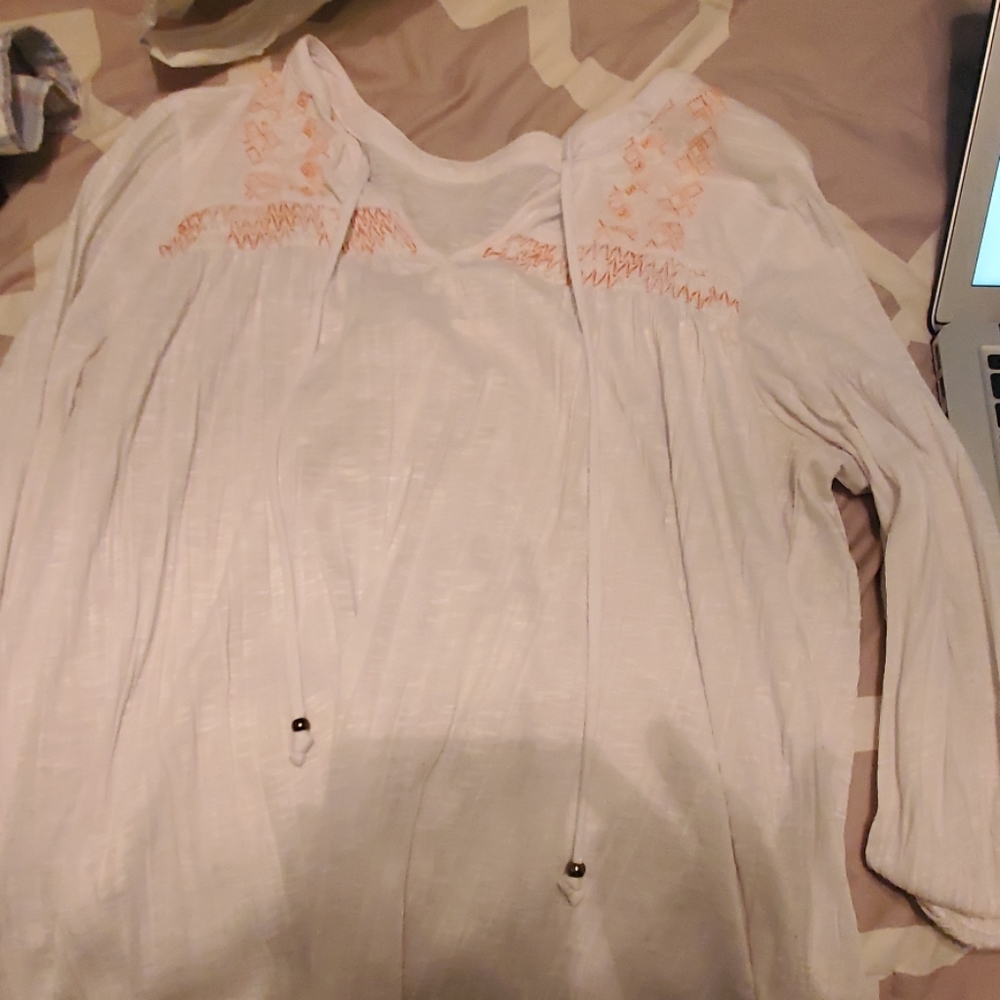 Long sleeve shirt